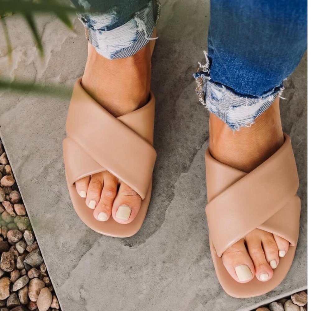 Nude Criss Cross Padded Slides - Picture 4 of 4